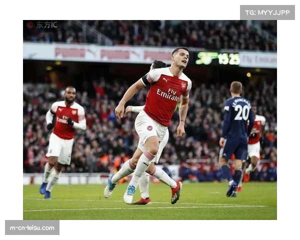 英超商业收入连续三年占比最大成趋势性变化